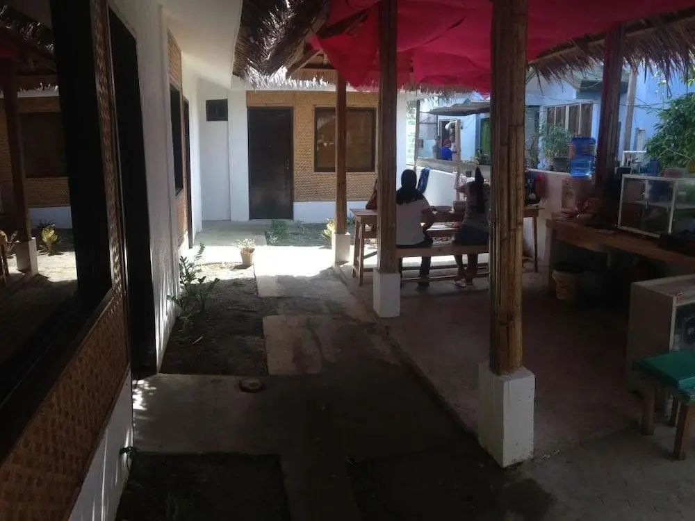 罗拉旅馆 - Primary image - 1