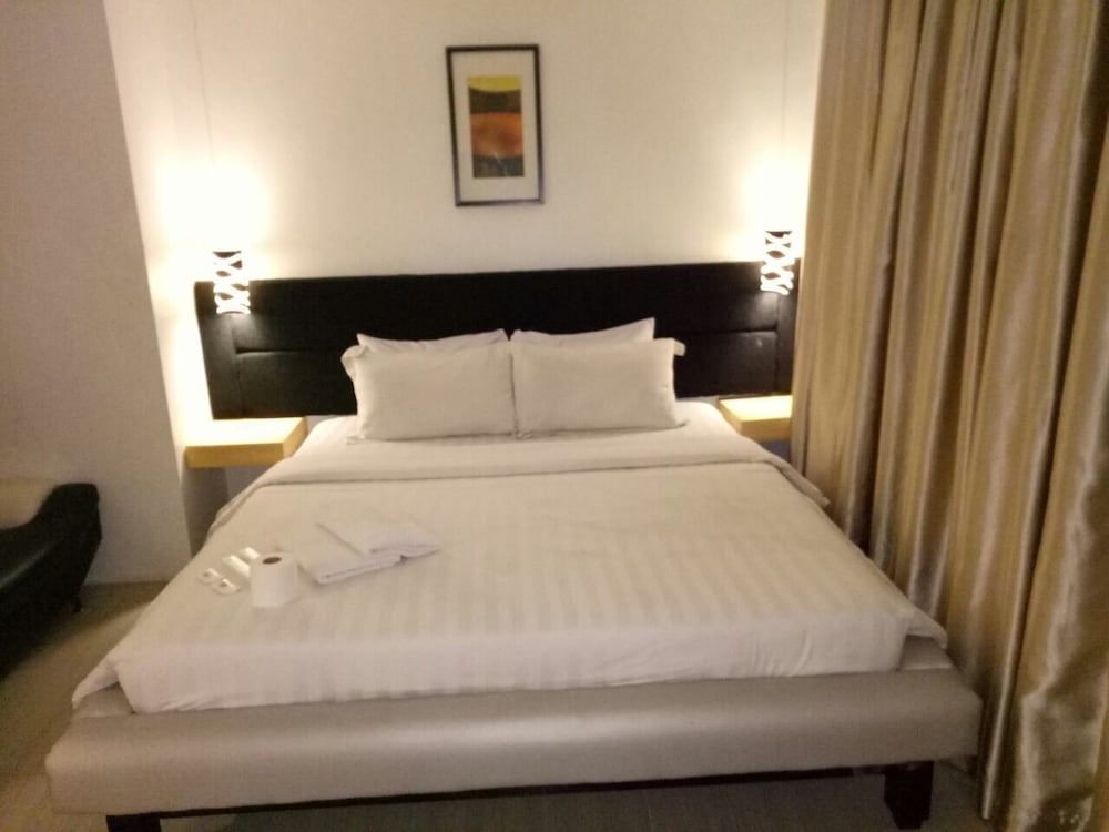 Dragonlink Suites - Room - 2