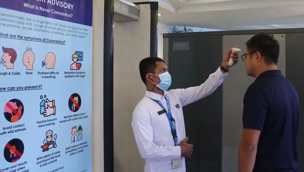 Century Park Hotel - Front of property - 2