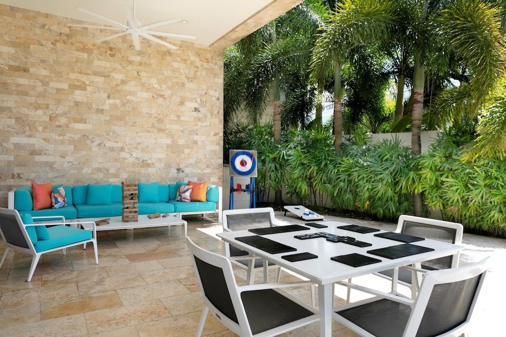 Hyatt Place San Juan - Terrace/patio