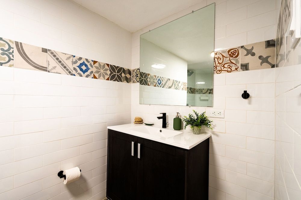 Casa Las Ruinas by Stay with Bear - Bathroom - 2