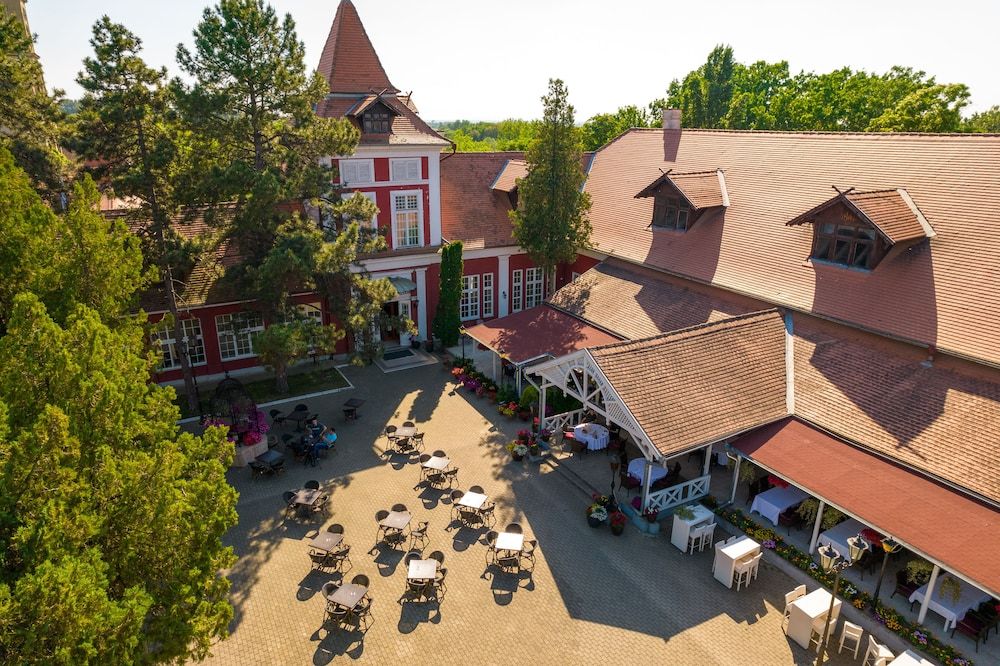 Kastel Ecka - Exterior - 2