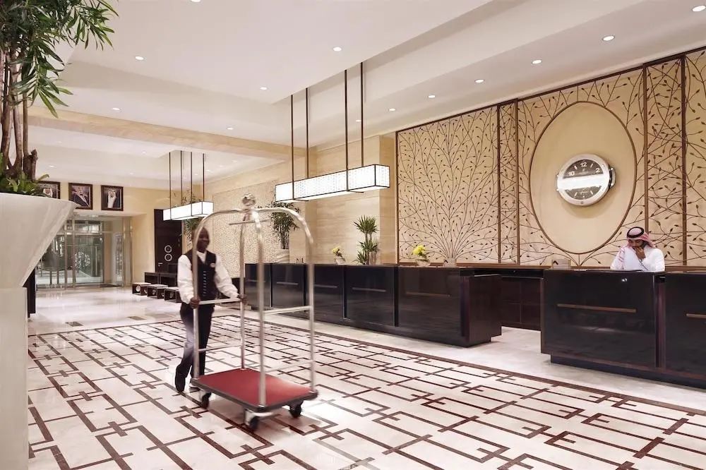 Swissôtel Makkah - Lobby - 1