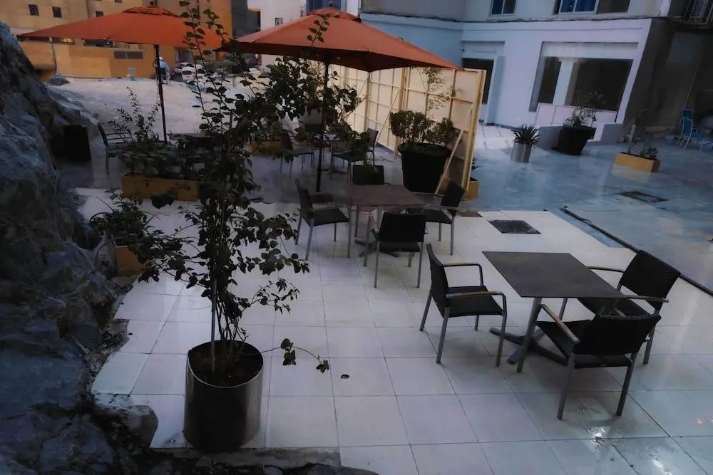 Nour Al Thuria Hotel - Front of property - 2