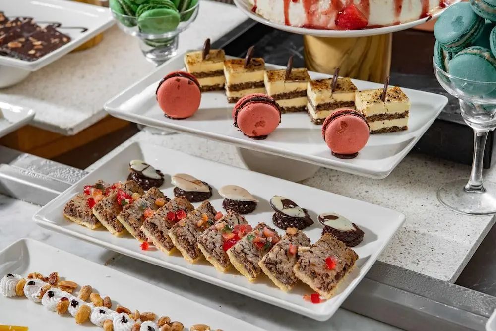 Park Inn by Radisson Makkah Aziziyah - Restaurant - 2