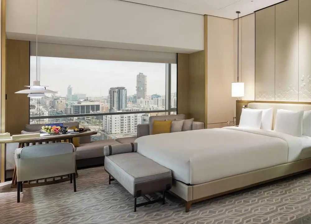 Narcissus The Royal Hotel - City view - 2