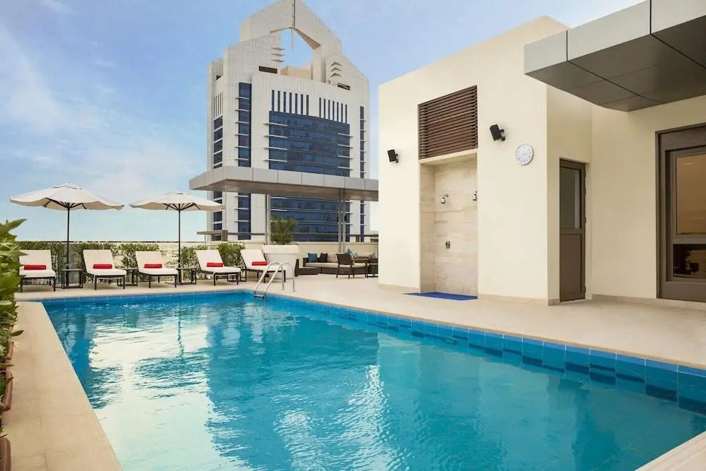 센트로 올라야 - Pool