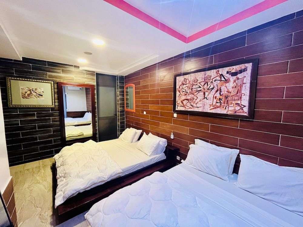 Les Mamelles Dakar Hotel - Room - 1