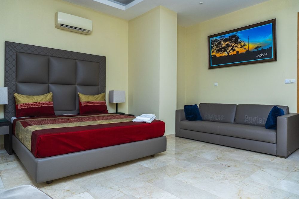 Bachou Gallery Suites - Room