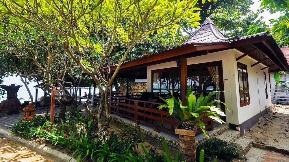 Chawengburi Resort - Beach ocean view - 3