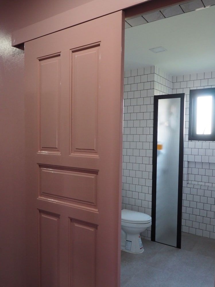 WIW Minihotel - Bathroom - 2