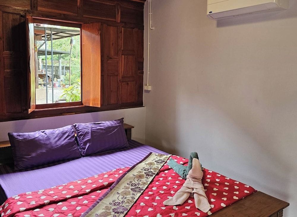 Nipatra Homestay - Room - 2