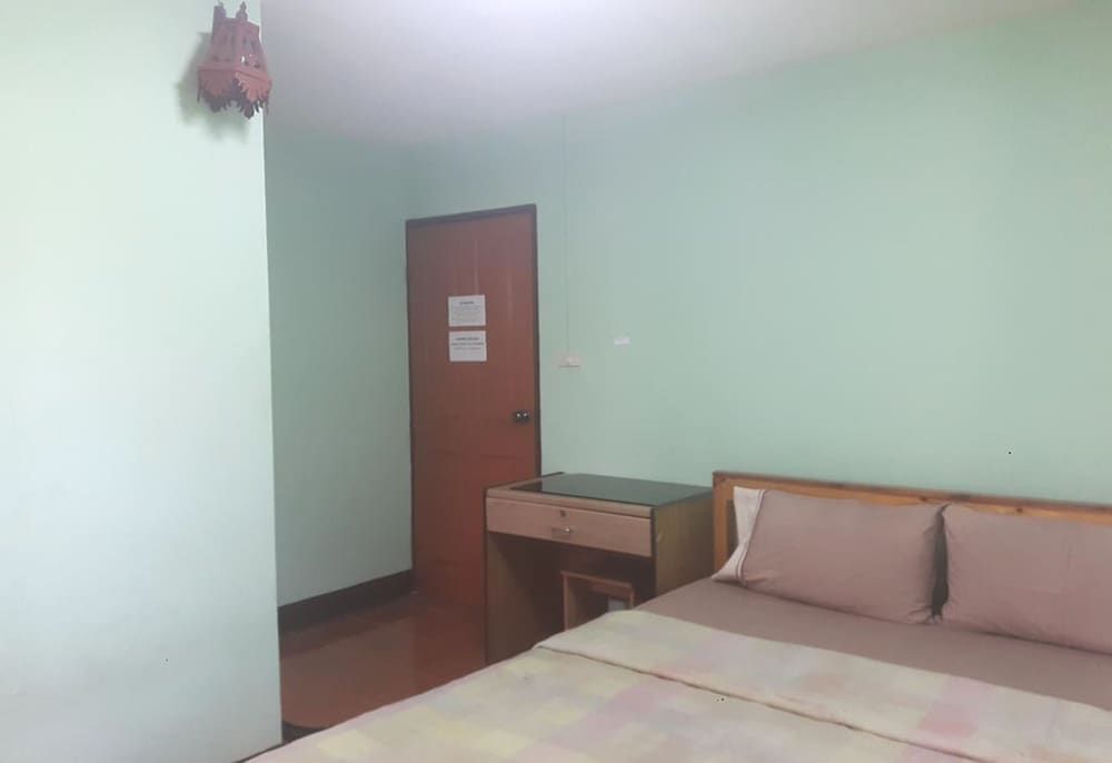 You and Me Hostel - Room - 2