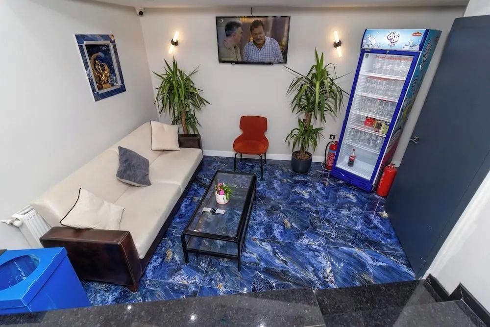 Wond House - Reception