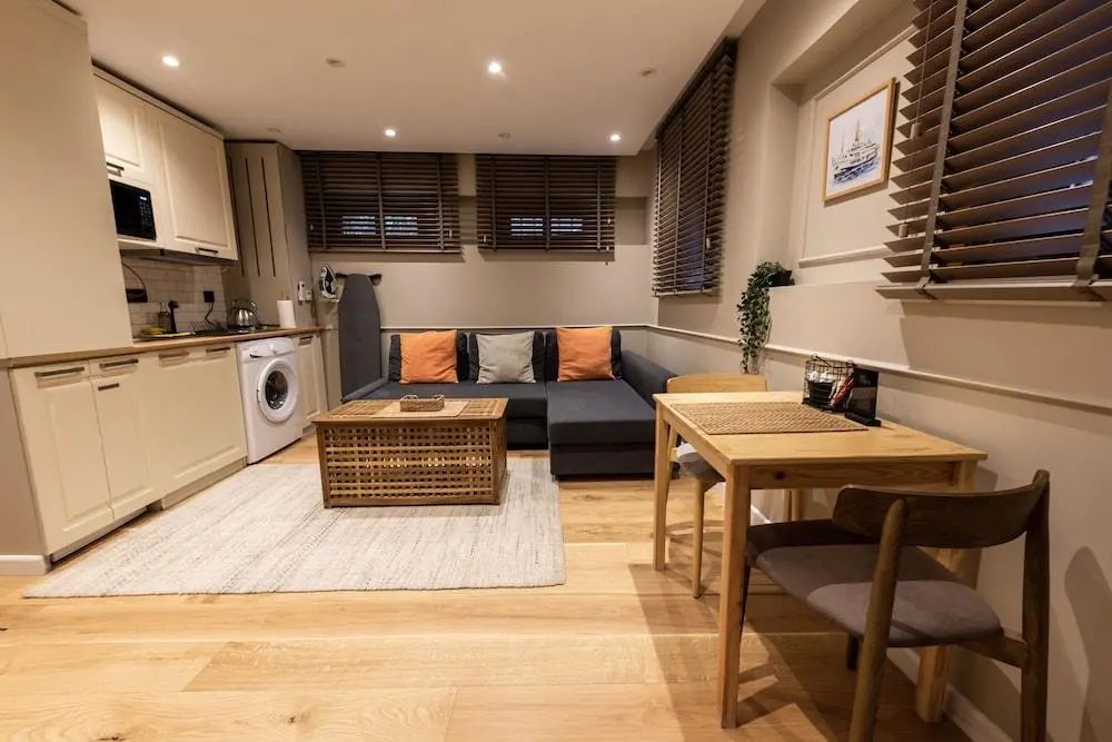 Bguest Pera Suites - Living area - 2