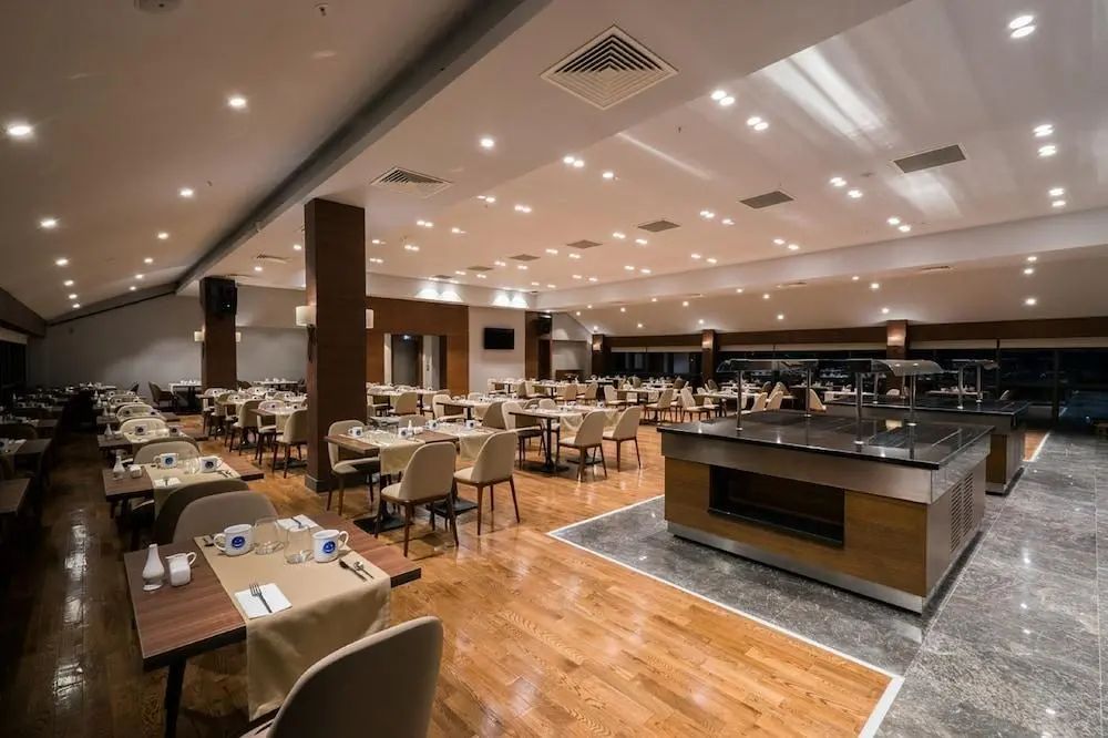 Radisson Blu Hotel Ankara Cankaya - Restaurant - 2