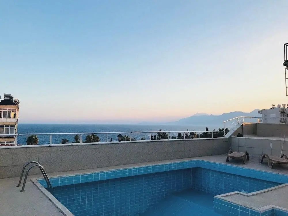 Deluxe Ersoy Hotel - Pool - 2