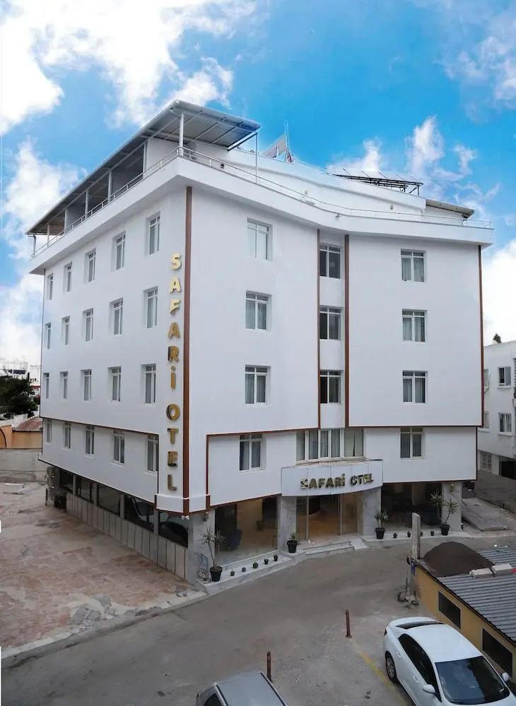 Safari Otel - Front of property - 2