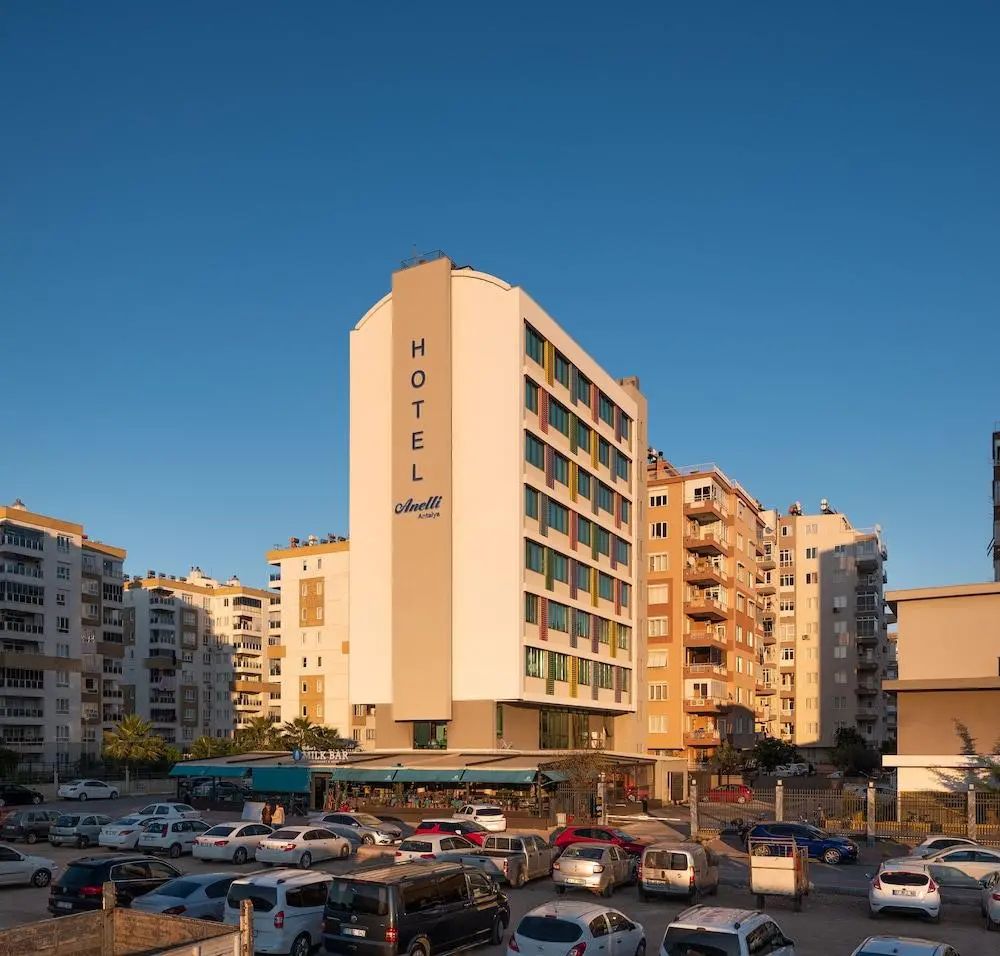 Anelli Hotel - City view - 2