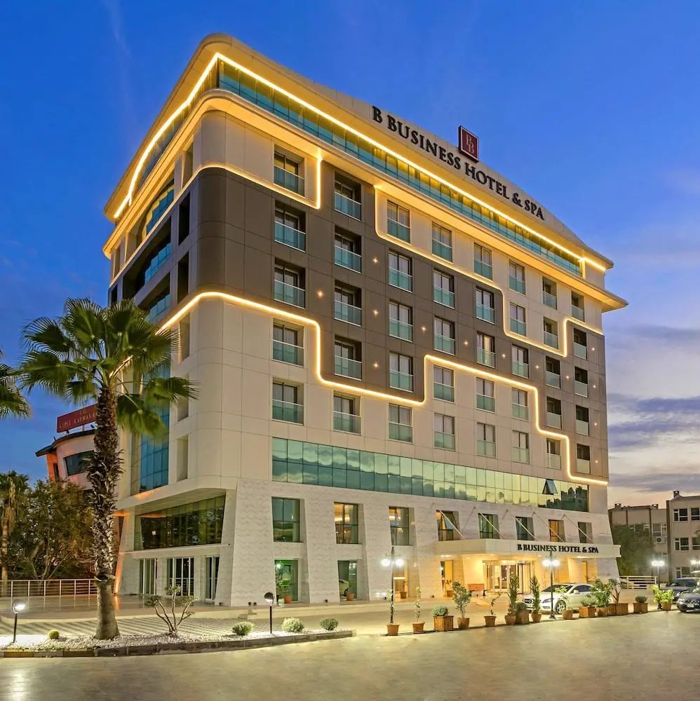 B Business Hotel & Spa - Aerial view - 2
