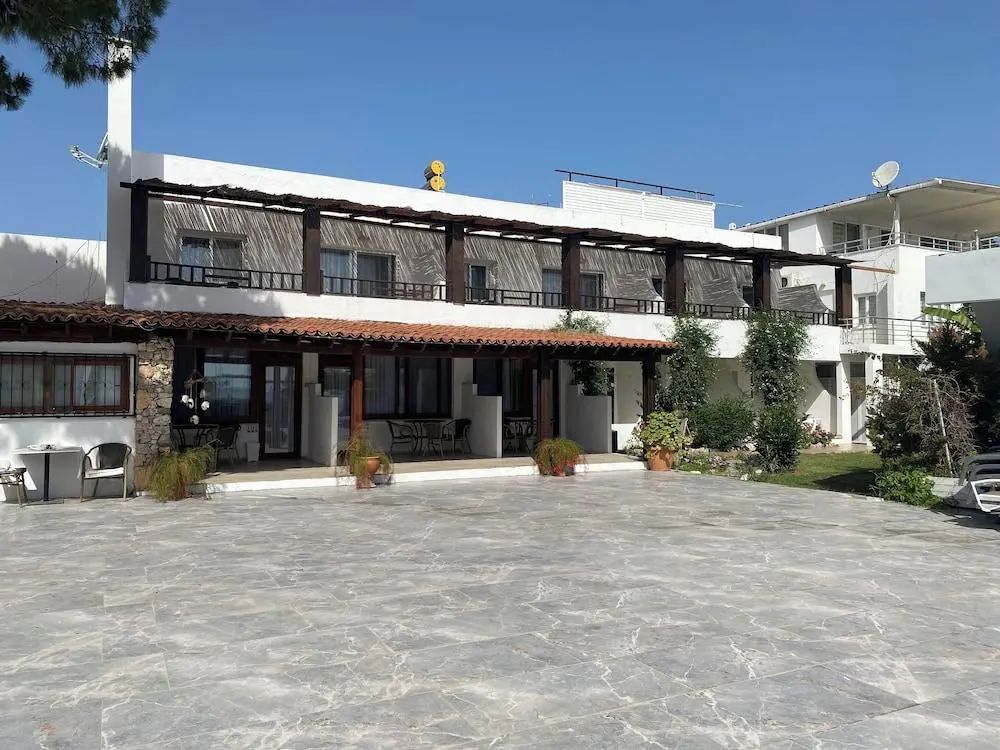 Dalgıç Otel Türkbükü - Front of property - 2