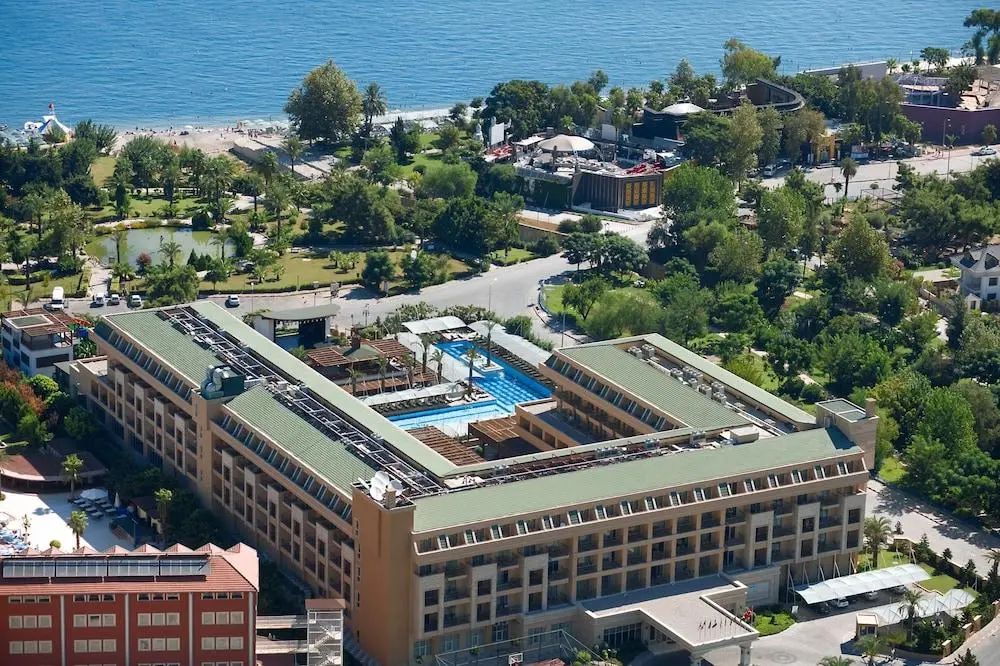 Crystal De Luxe Resort & Spa – All Inclusive - Primary image - 1