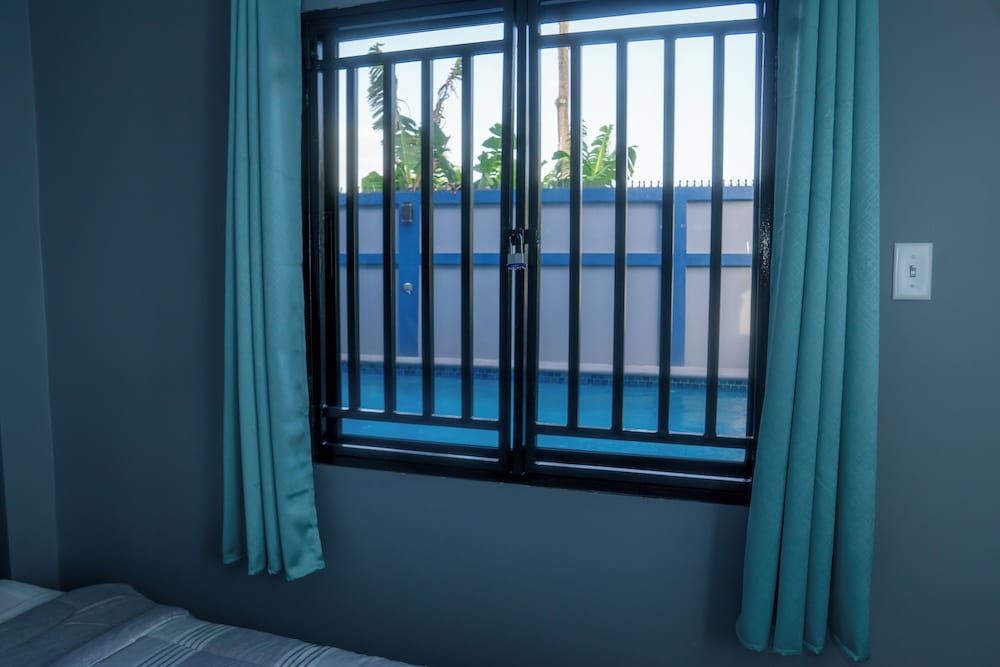 The Blue Mirage - Room - 3