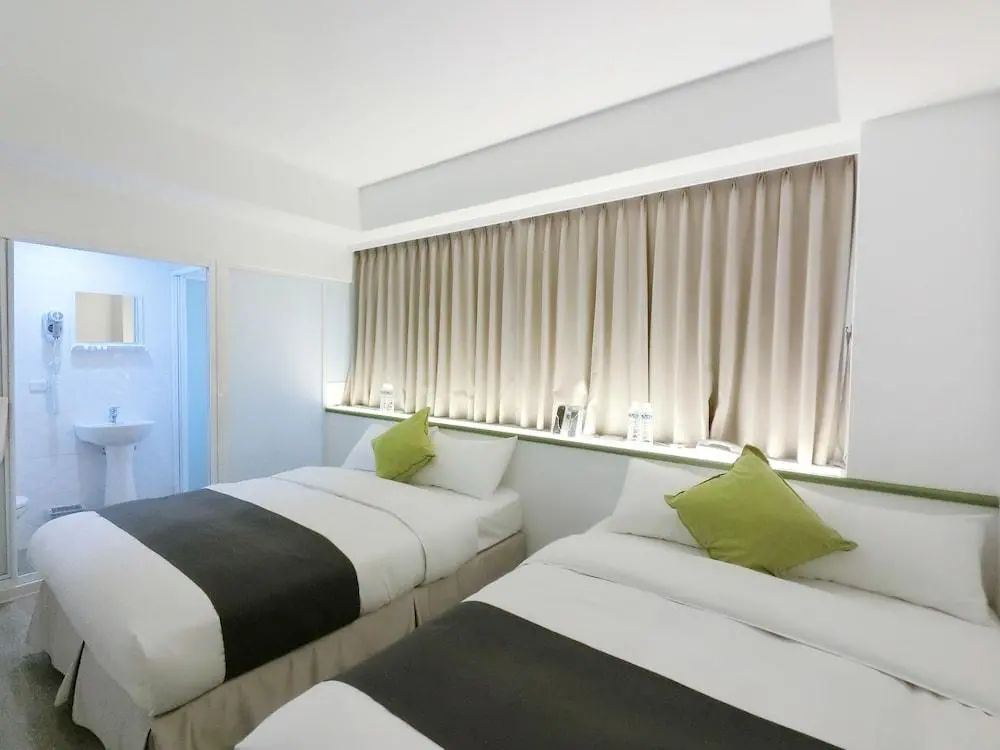 TO Hotel Chengde - Primary image - 1