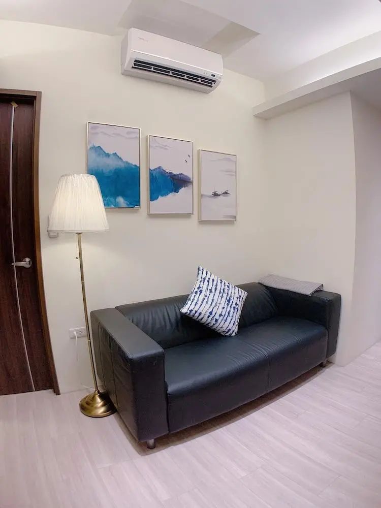 Shine Residence - Living area - 2