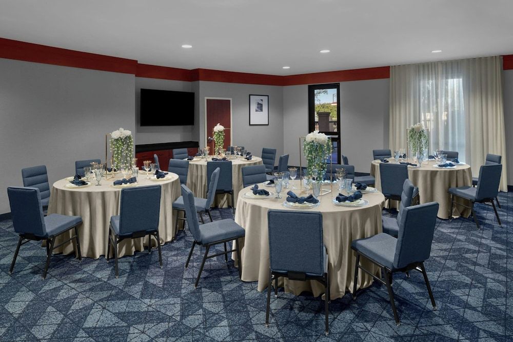 Courtyard by Marriott Santa Clarita Valencia - Meeting facility - 1