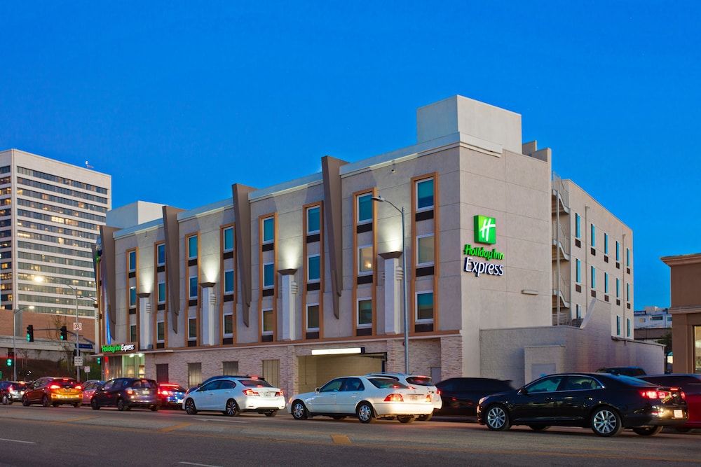 Holiday Inn Express West Los Angeles by IHG - Exterior - 2