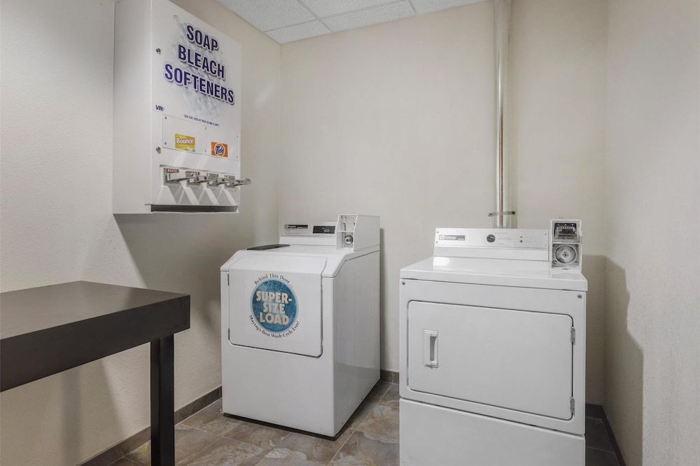 SureStay Plus Hotel by Best Western Niagara Falls East - Property amenity - 1