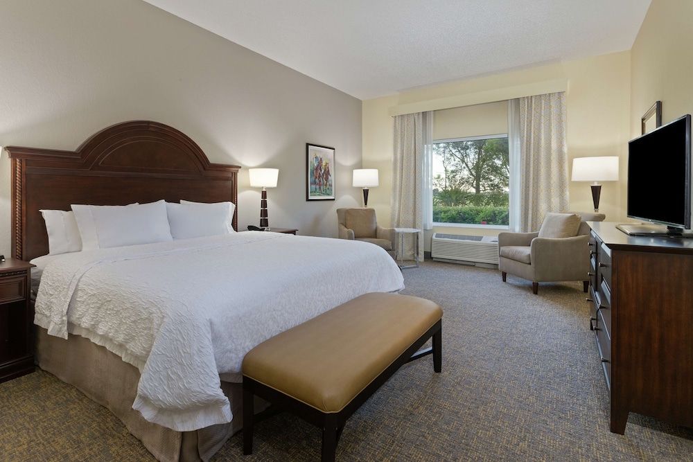 Hampton Inn & Suites Wellington - Room - 2