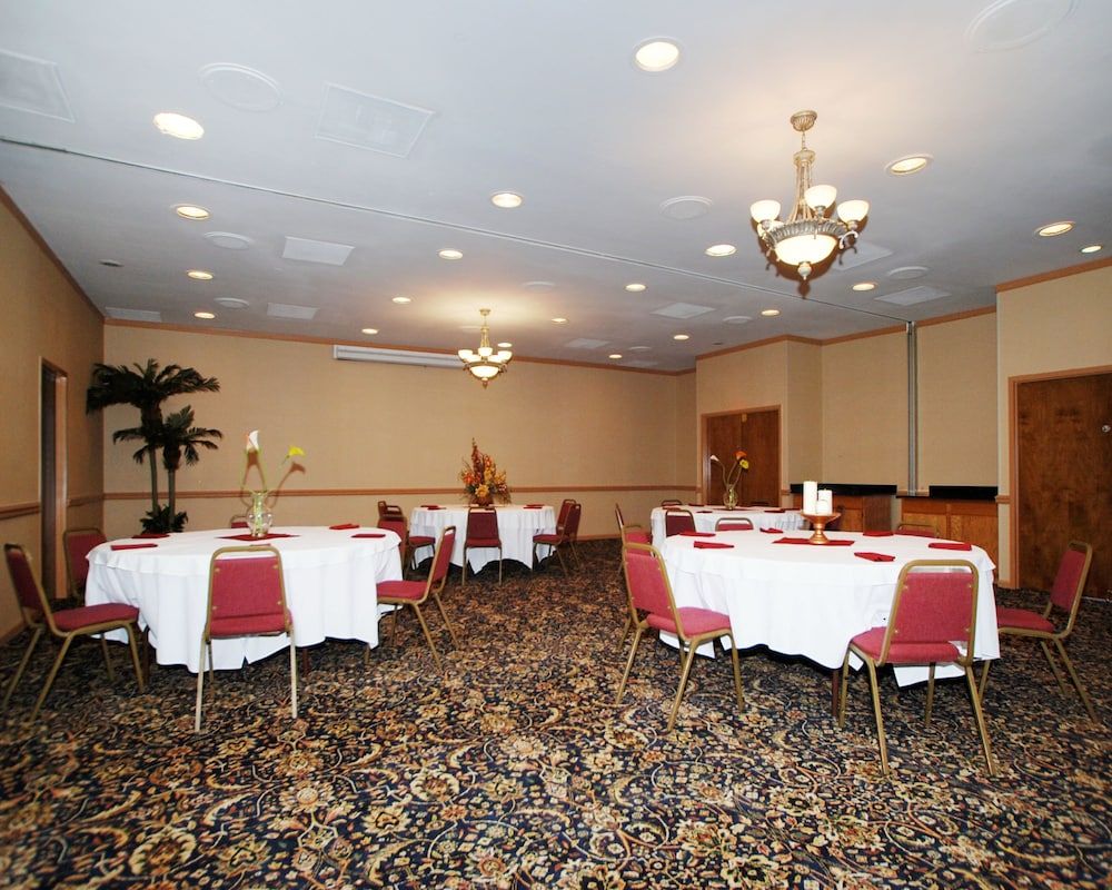 Quality Inn - Banquet hall - 1