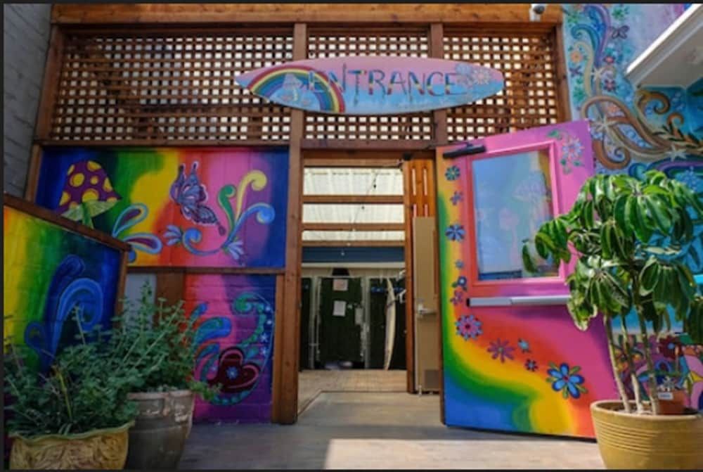 Samesun Ocean Beach - Hostel - Exterior
