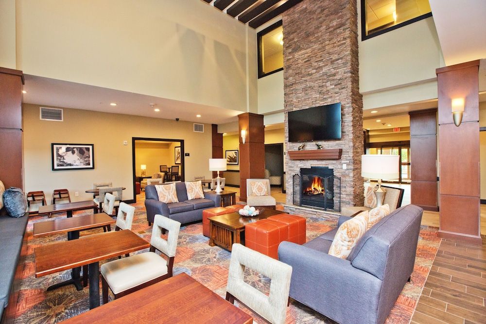 Staybridge Suites Austin South Interstate Hwy 35 by IHG - Exterior - 2