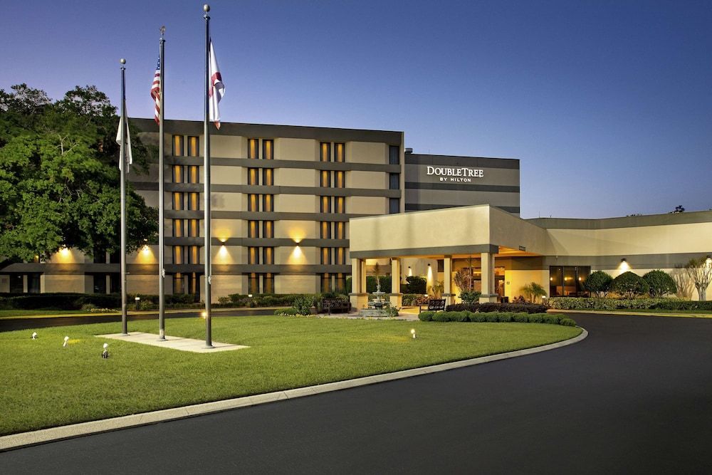 DoubleTree by Hilton Hotel Orlando East - UCF Area - Exterior - 1