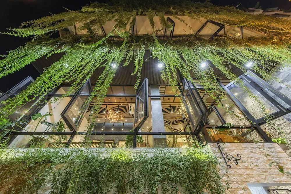 Aaron Boutique Hotel - Front of property - 2