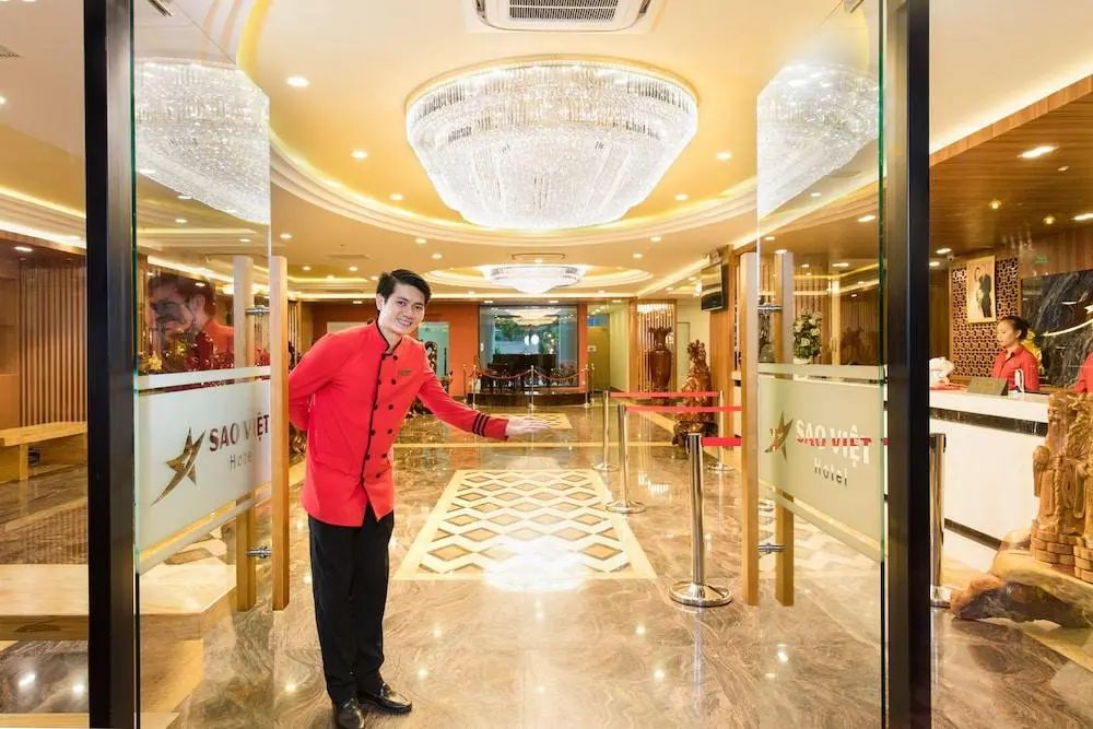 Sao Viet Hotel - Front of property - 2