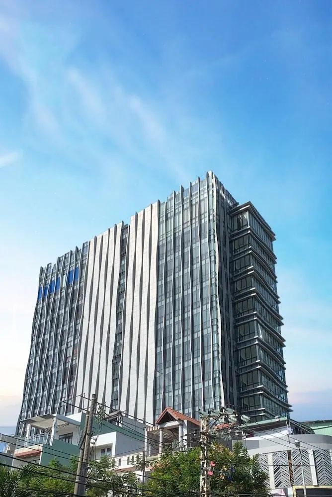 岘港汉河酒店 - Primary image - 1