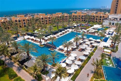 DoubleTree by Hilton Resort & Spa Marjan Island photo 3