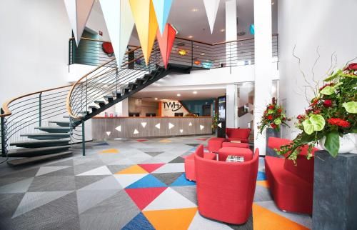 Steigenberger Hotel Linz - Lobby - 4