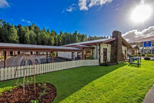 Gold Rush Inn - Entrance - 2