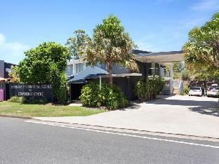 Rocklea International Motel - Exterior view - 1