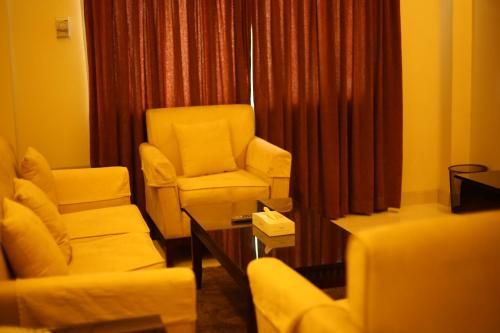 The Avenue Hotel & Suites photo 5