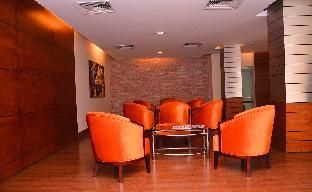 The Avenue Hotel & Suites photo 2