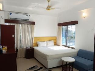 Arnim Resort - Cox's Bazar - Bed - 1