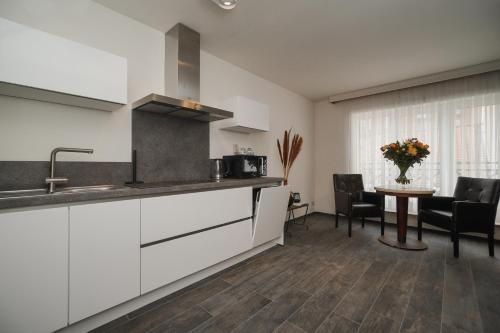 Villa Yvonne - Kitchen - 1