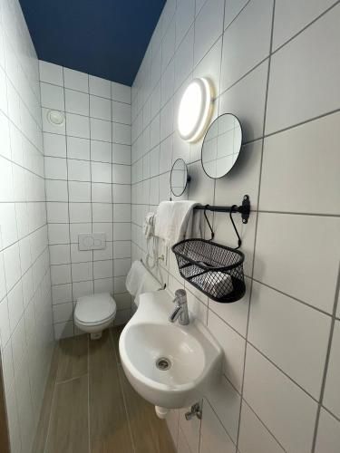 Hotel HEB photo 2