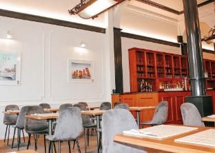 Alpha Hotel photo 2